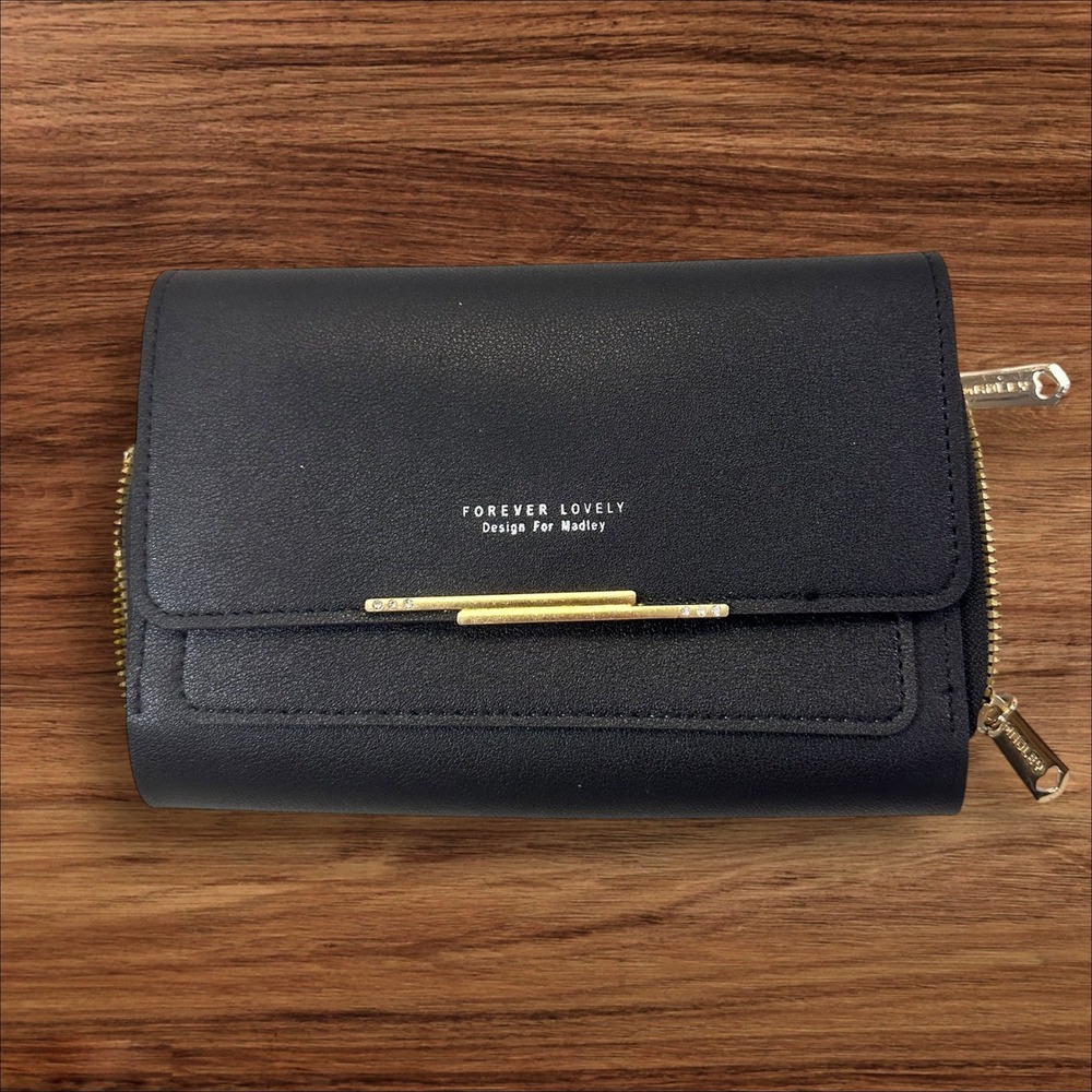 Black Forever Lovely Madley Wallet Clutch Zip Around‎ Womens Small Bag